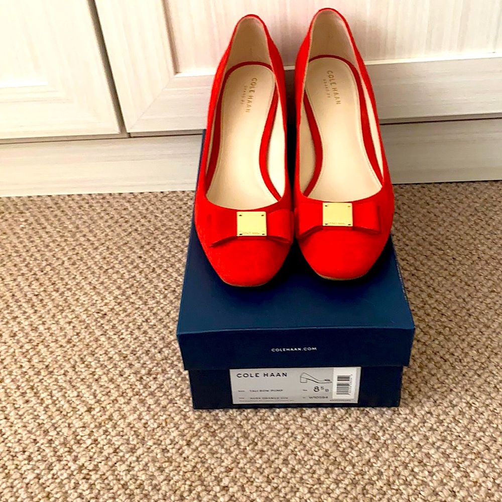 Red Cole Haan Pumps with Bow
